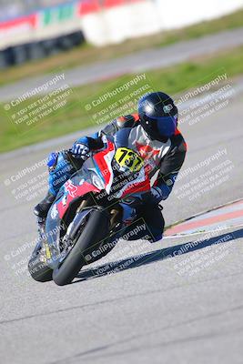 media/Jan-20-2023-Fastrack Riders (Fri) [[f2ad32aba3]]/Private/session 4 turn 6/